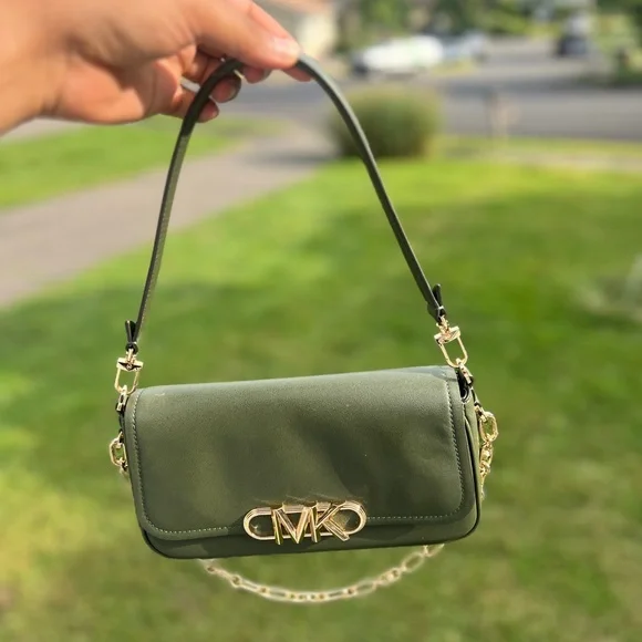 MICHAEL KORS Parker Leather Shoulder Bag green - Picture 10 of 12